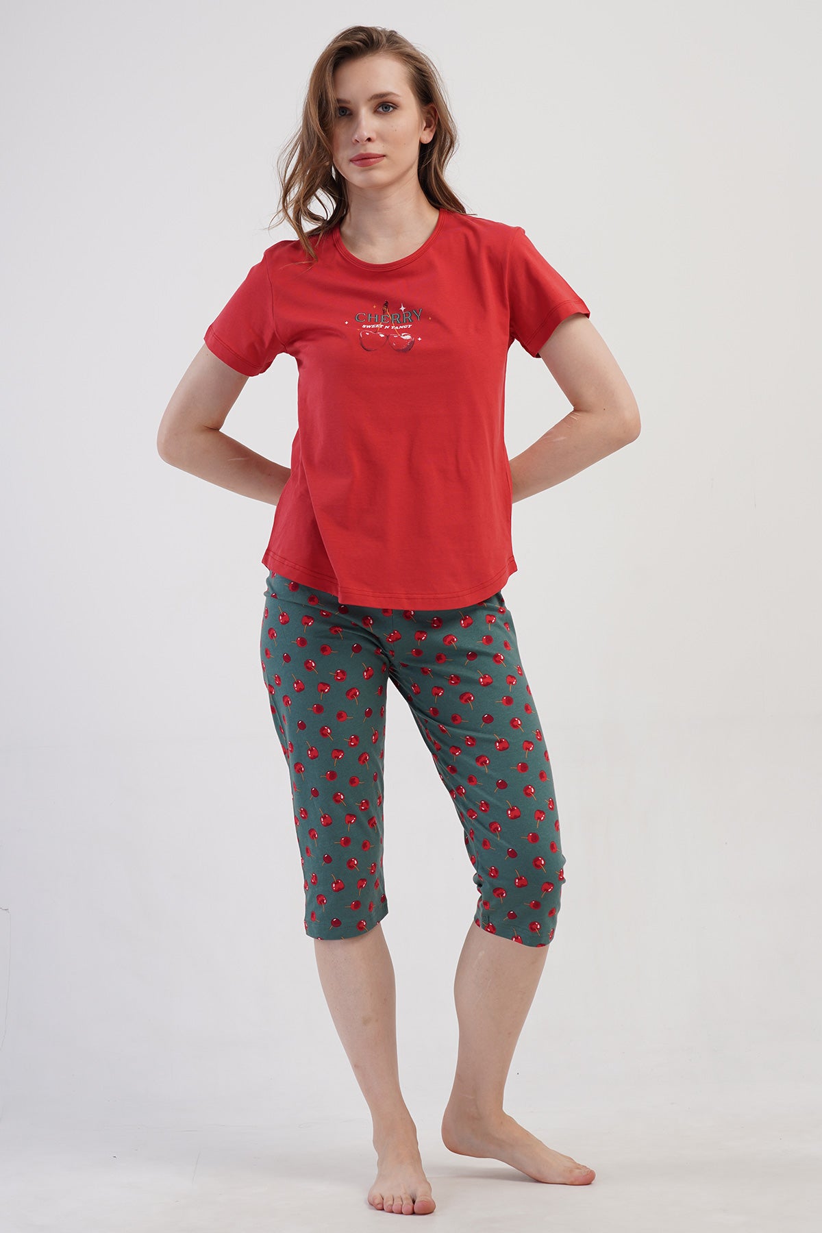 Woman Supreme Naya Capri Set
