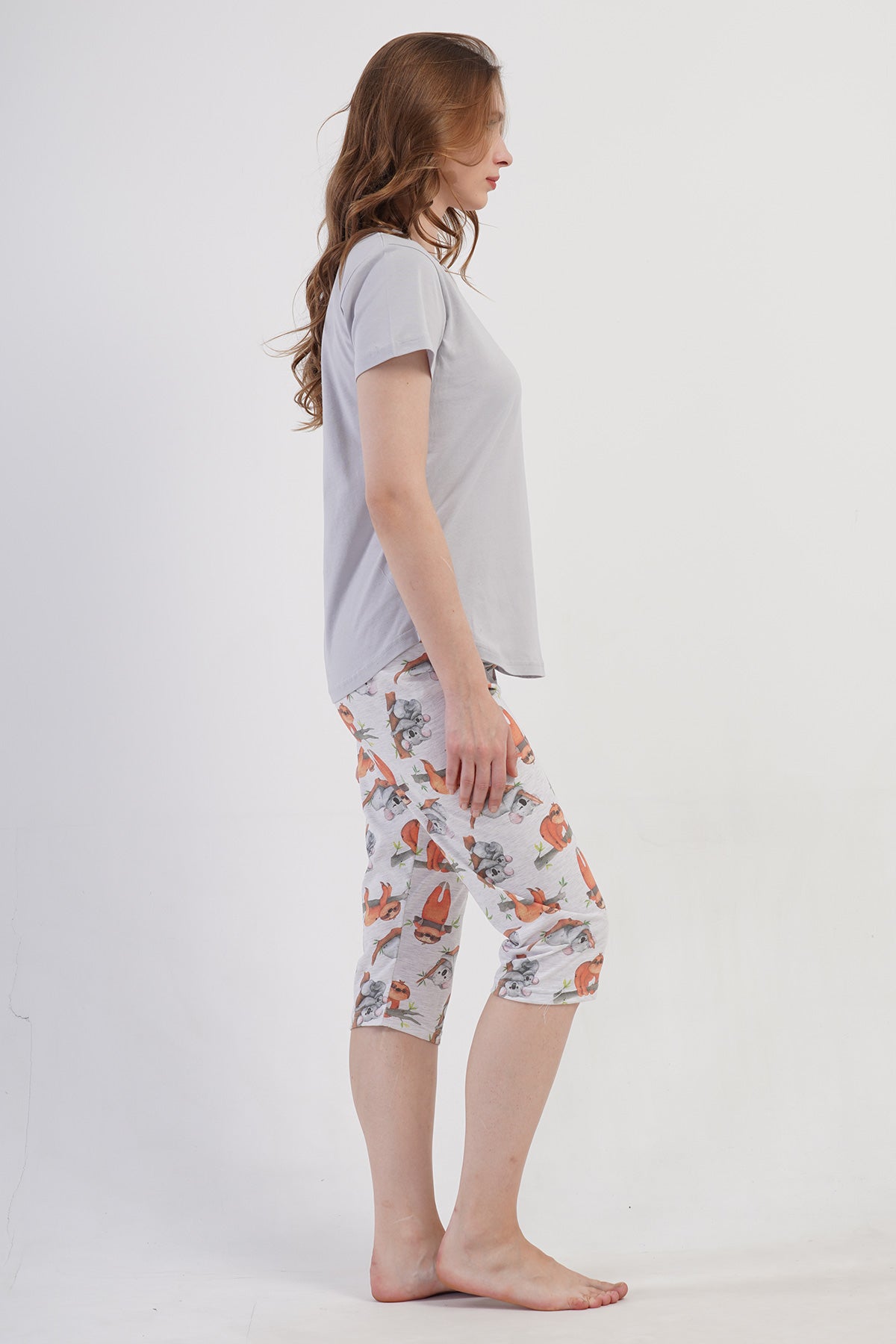 KADIN P.SUPREM O YAKA KISA KOL ETEGI OVAL KAPRI TAKIM