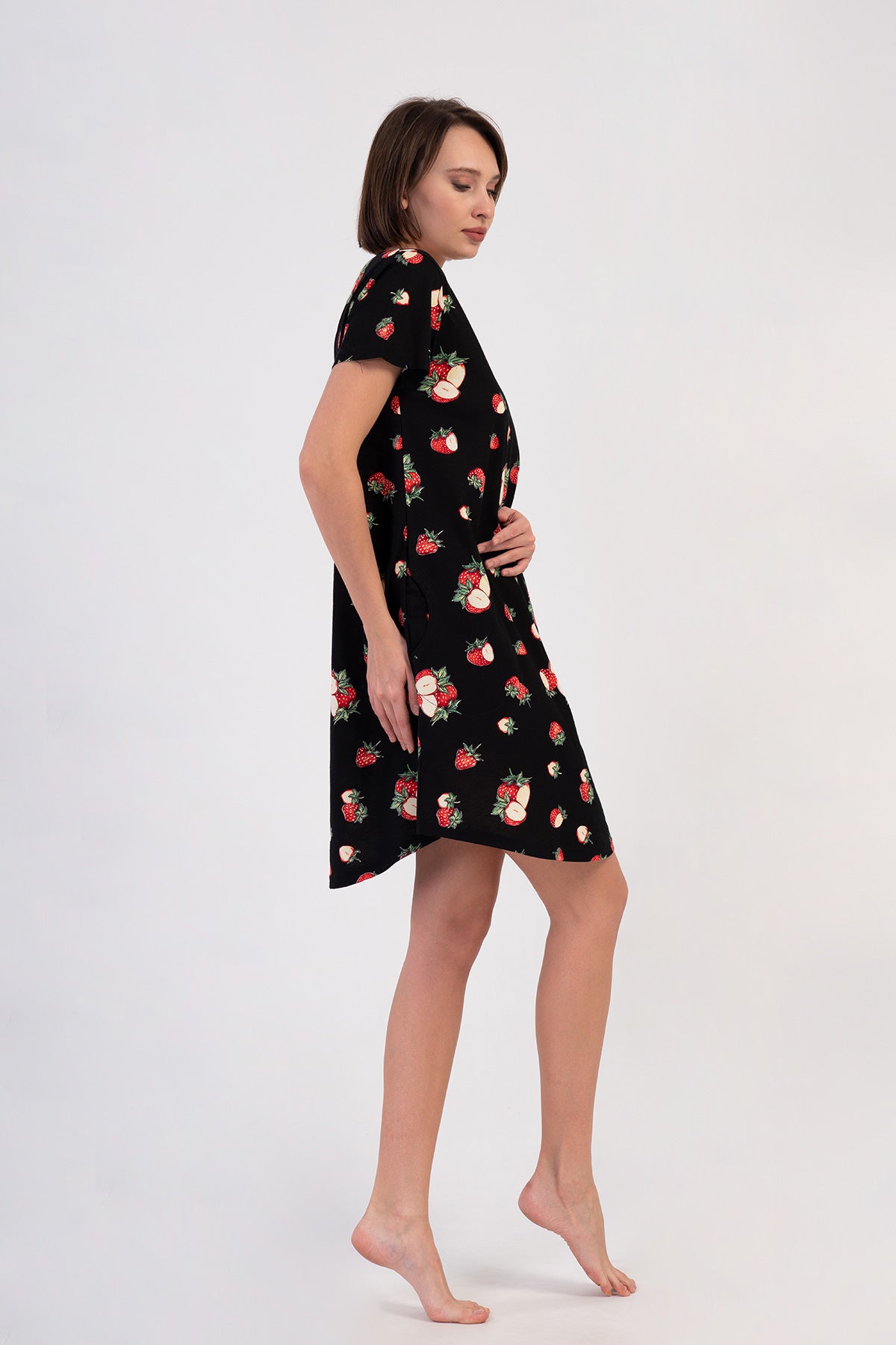 KADIN P.SUPREM BATTAL XXL O YAKA KISA KOL ETEGI OVAL CEPLI TUNIK