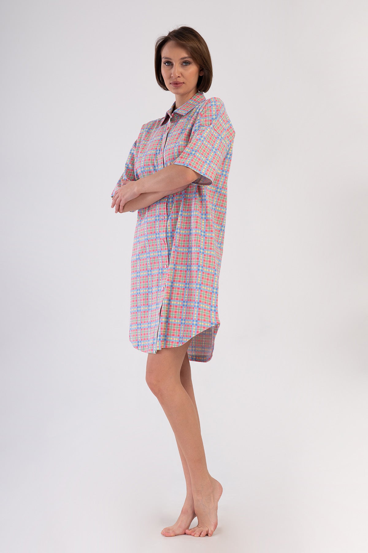 KADIN P.SUPREM DUSUK OMUZLU TAMAMI DUGMELI KISA KOL ETEGI OVAL GOMLEK TUNIK