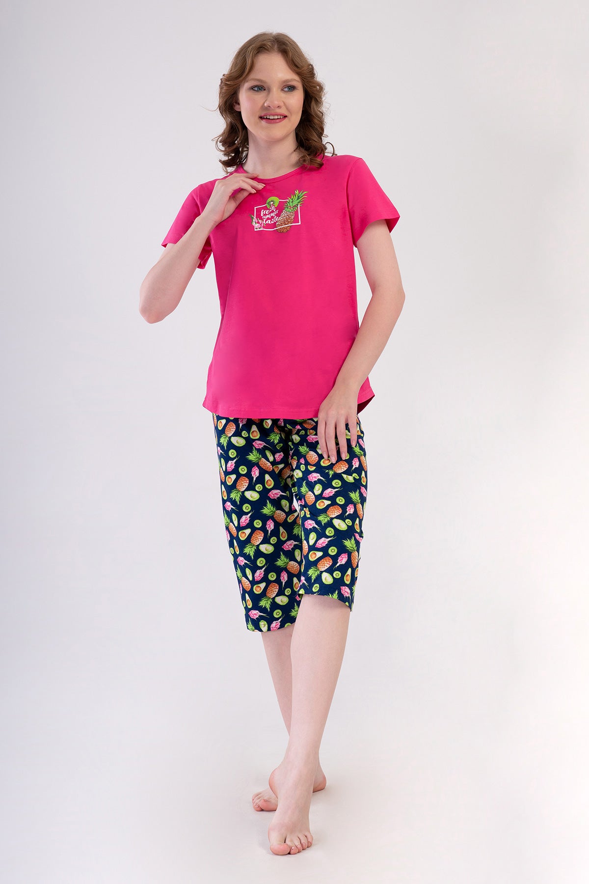 KADIN P.SUPREM O YAKA KISA KOL ETEGI OVAL KAPRI TAKIM