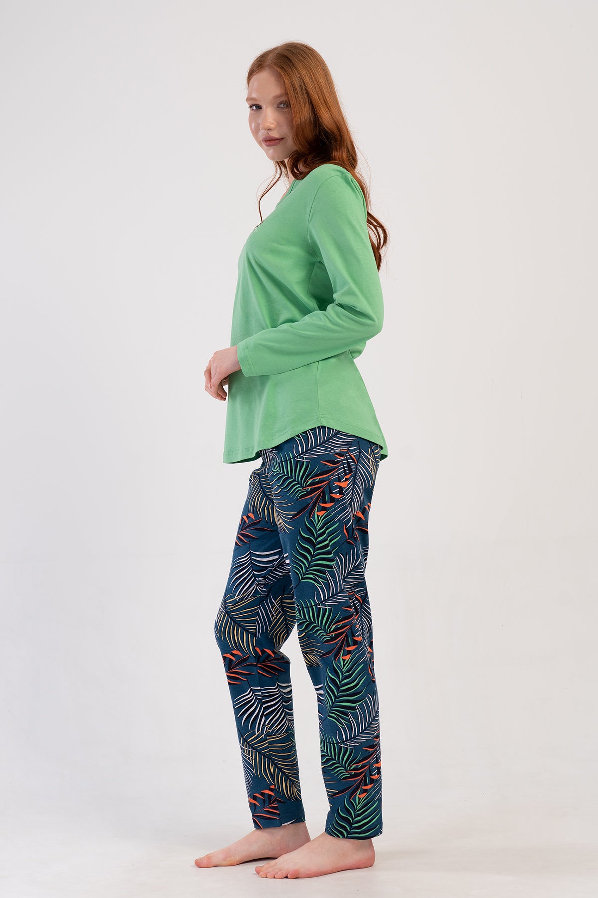 KADIN P.SUPREM O YAKA UZUN KOL ETEGI OVAL PIJAMA TAKIM