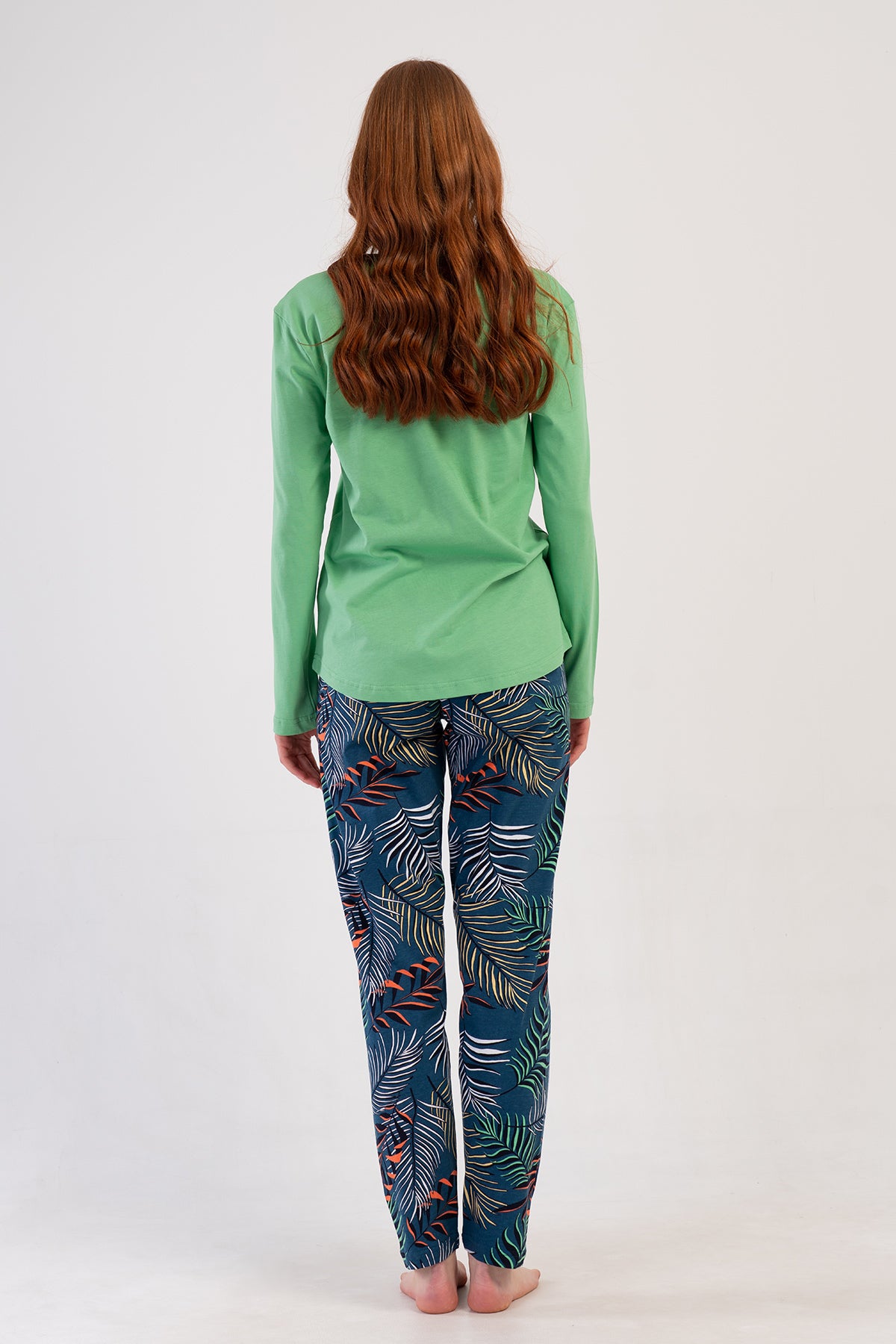 KADIN P.SUPREM O YAKA UZUN KOL ETEGI OVAL PIJAMA TAKIM