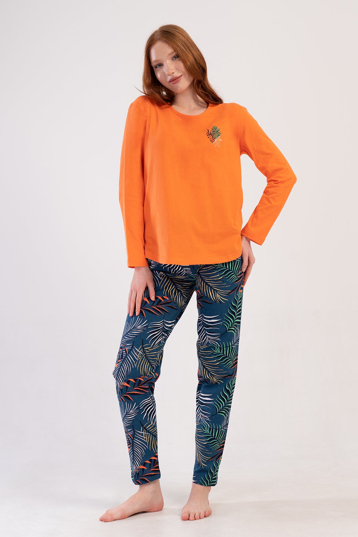 KADIN P.SUPREM O YAKA UZUN KOL ETEGI OVAL PIJAMA TAKIM