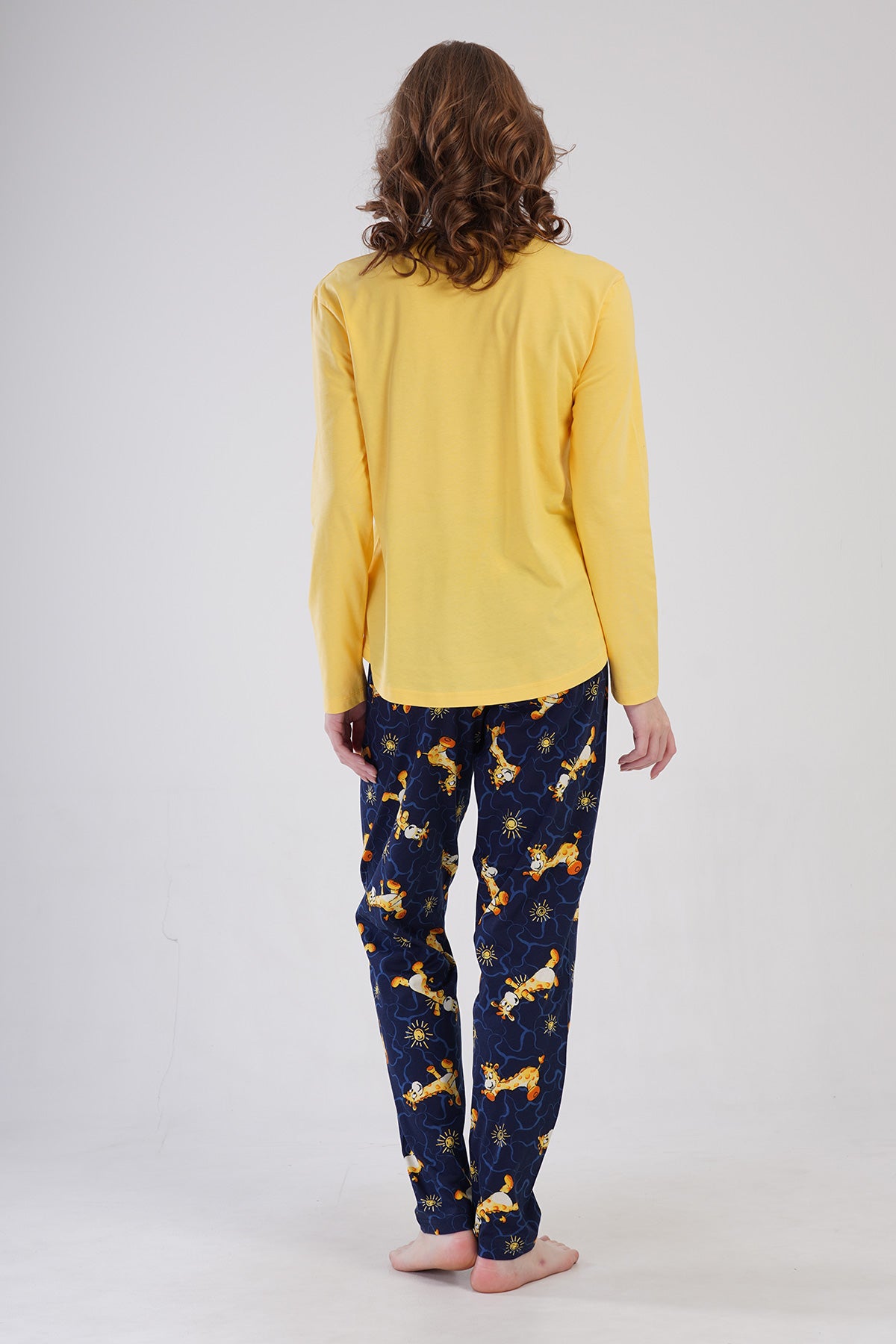 KADIN P.SUPREM O YAKA UZUN KOL ETEGI OVAL PIJAMA TAKIM