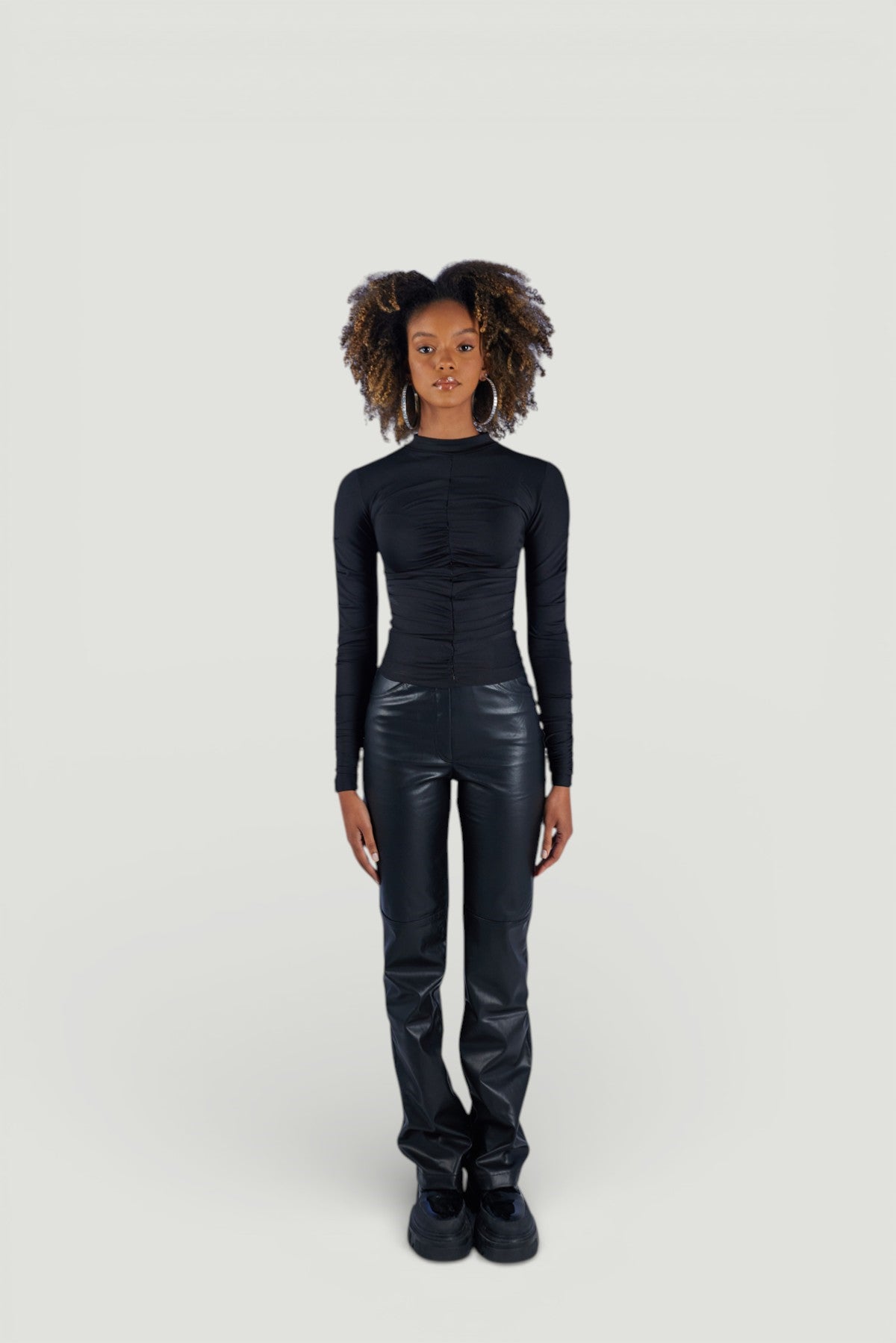 Drape Detaylı Yarım Balıkçı Draped Bluz Siyah