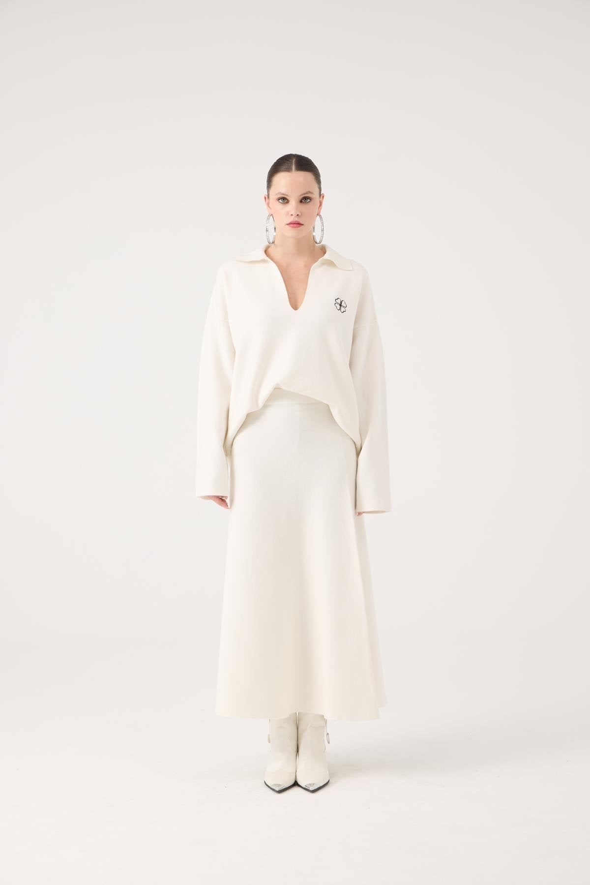 Beli Lastikli Uzun Zoi Triko Etek Beyaz