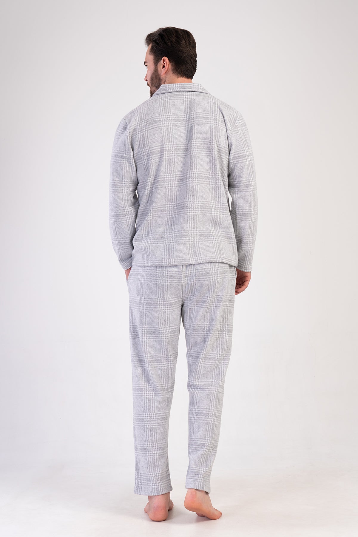 CEPLI ERKEK JAKARLI INTERLOK TAMAMI DUGMELI UZUN KOL PIJAMA TAKIM