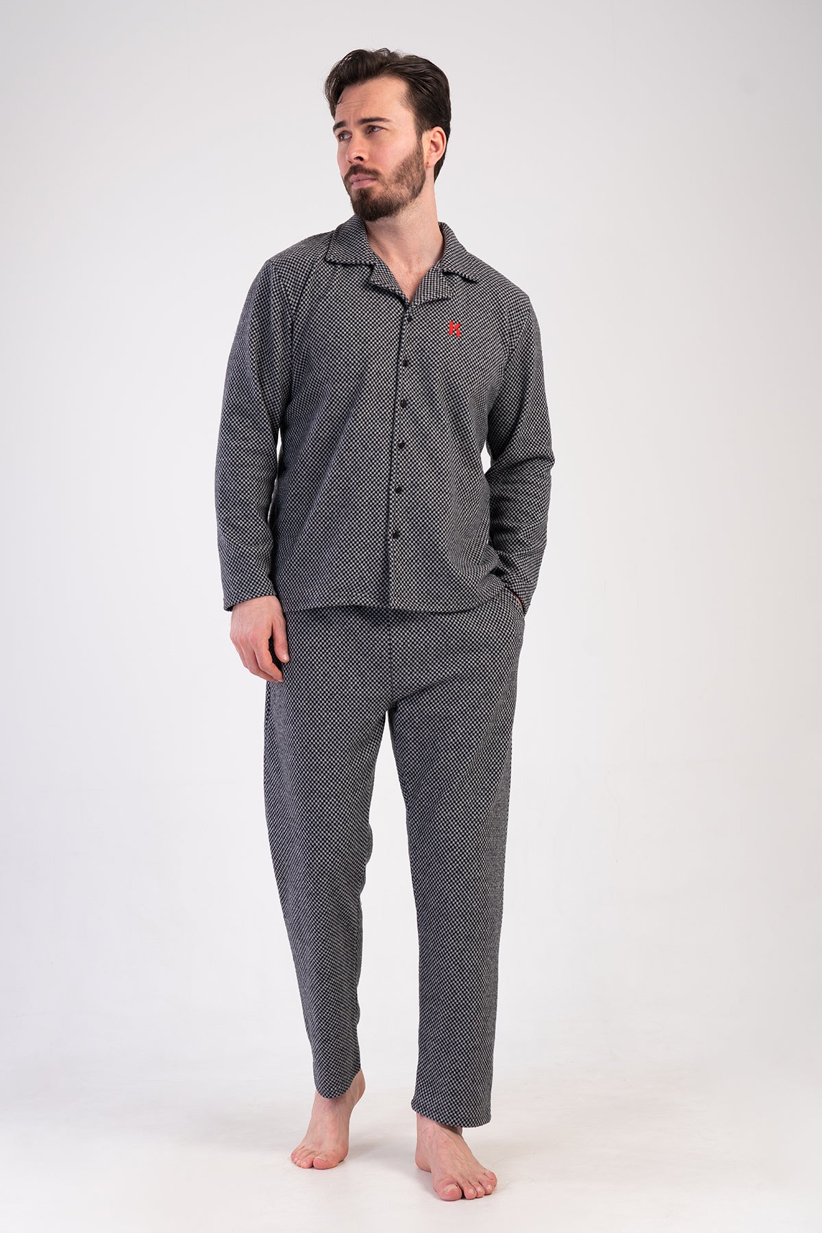 CEPLI ERKEK JAKARLI INTERLOK TAMAMI DUGMELI UZUN KOL PIJAMA TAKIM
