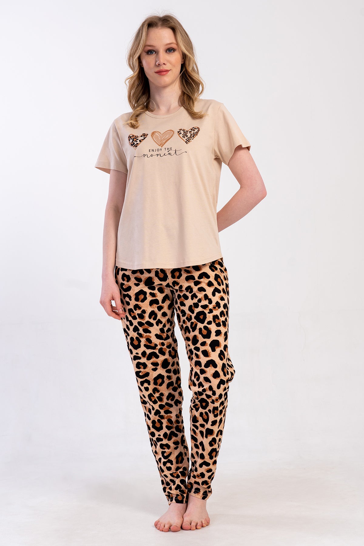 KADIN P.SUPREM XXL O YAKA KISA KOL ETEGI OVAL PIJAMA TAKIM