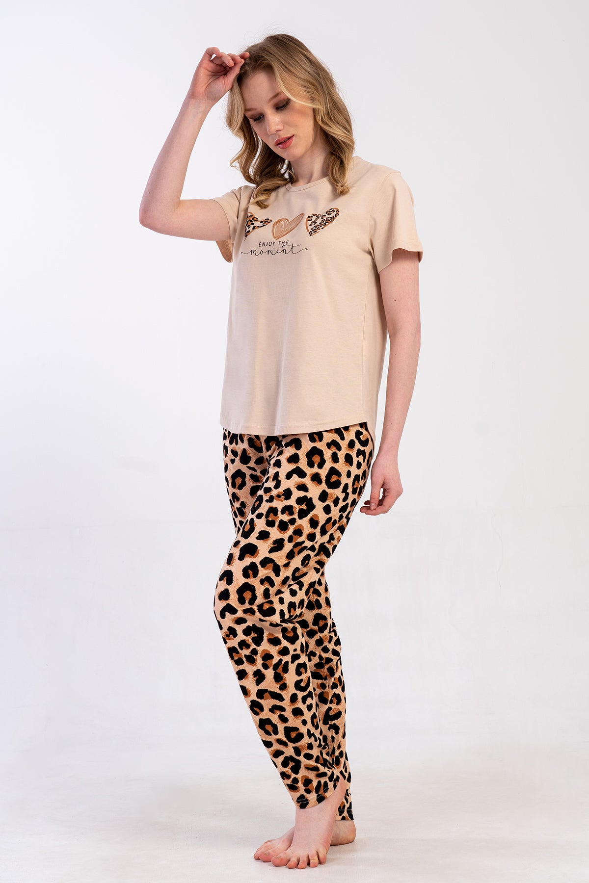 KADIN P.SUPREM XXL O YAKA KISA KOL ETEGI OVAL PIJAMA TAKIM