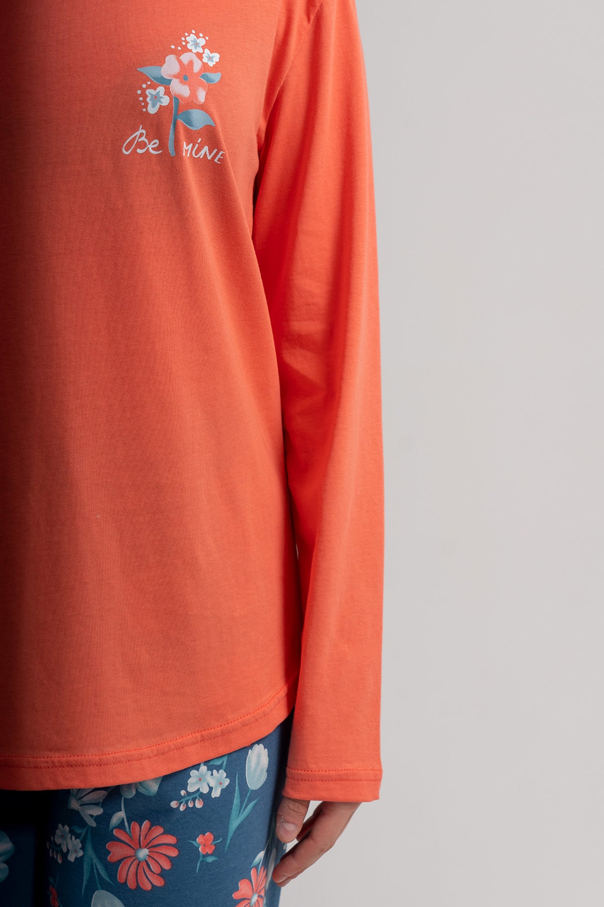 KADIN P.SUPREM XXL O YAKA UZUN KOL ETEGI OVAL PIJAMA TAKIM