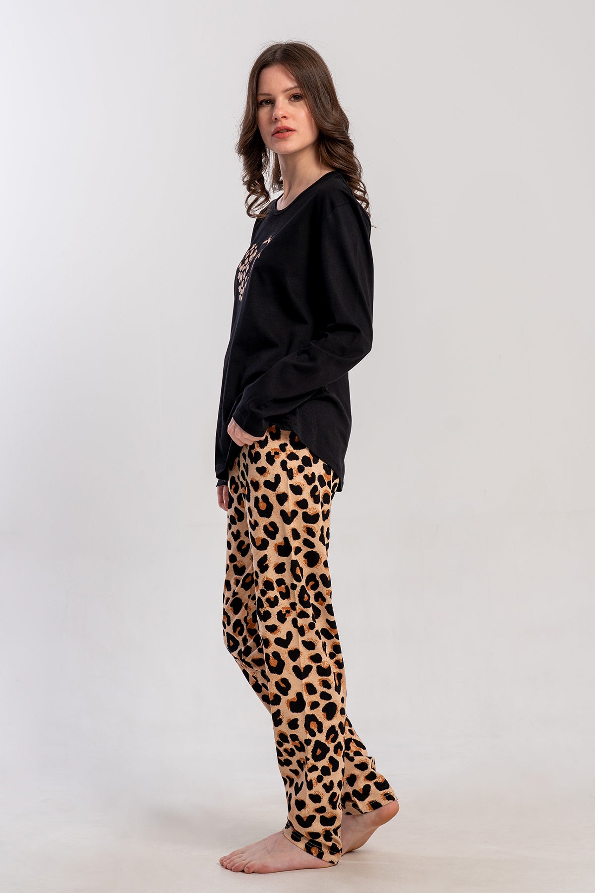 KADIN P.SUPREM O YAKA UZUN KOL ETEGI OVAL PIJAMA TAKIM