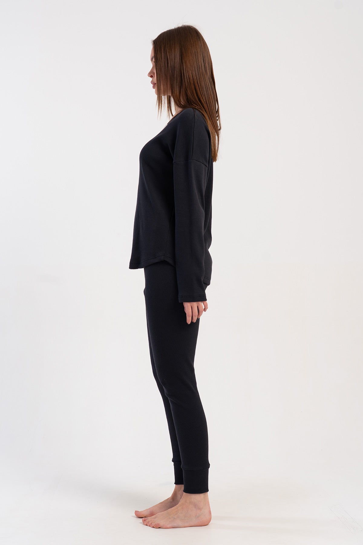 KADIN KASKORSE UZUN KOL UZUN PACA PACA MANSETLI PIJAMA TAKIM