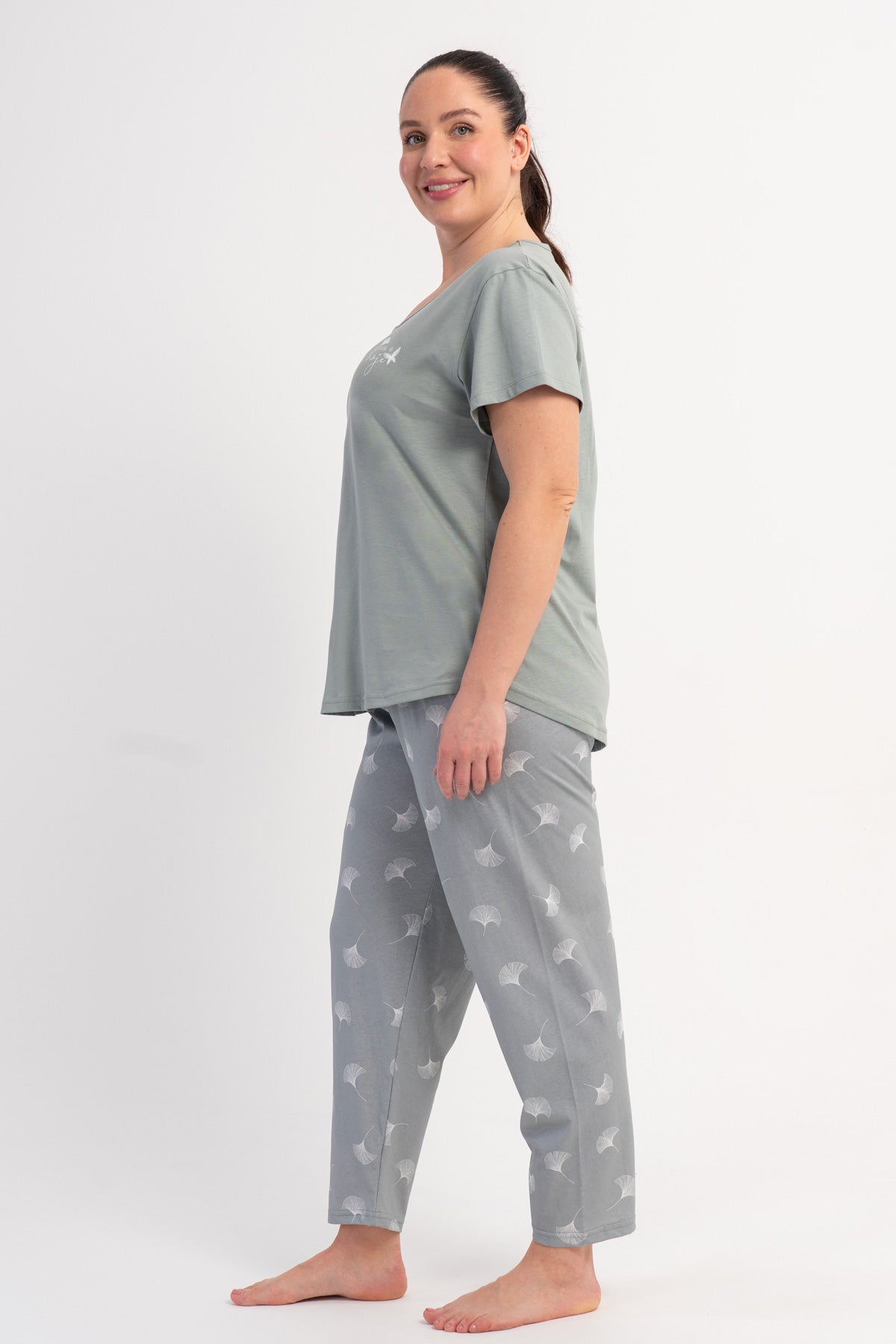 KADIN P.SUPREM BATTAL XXL O YAKA KISA KOL ETEGI OVAL PIJAMA TAKIM