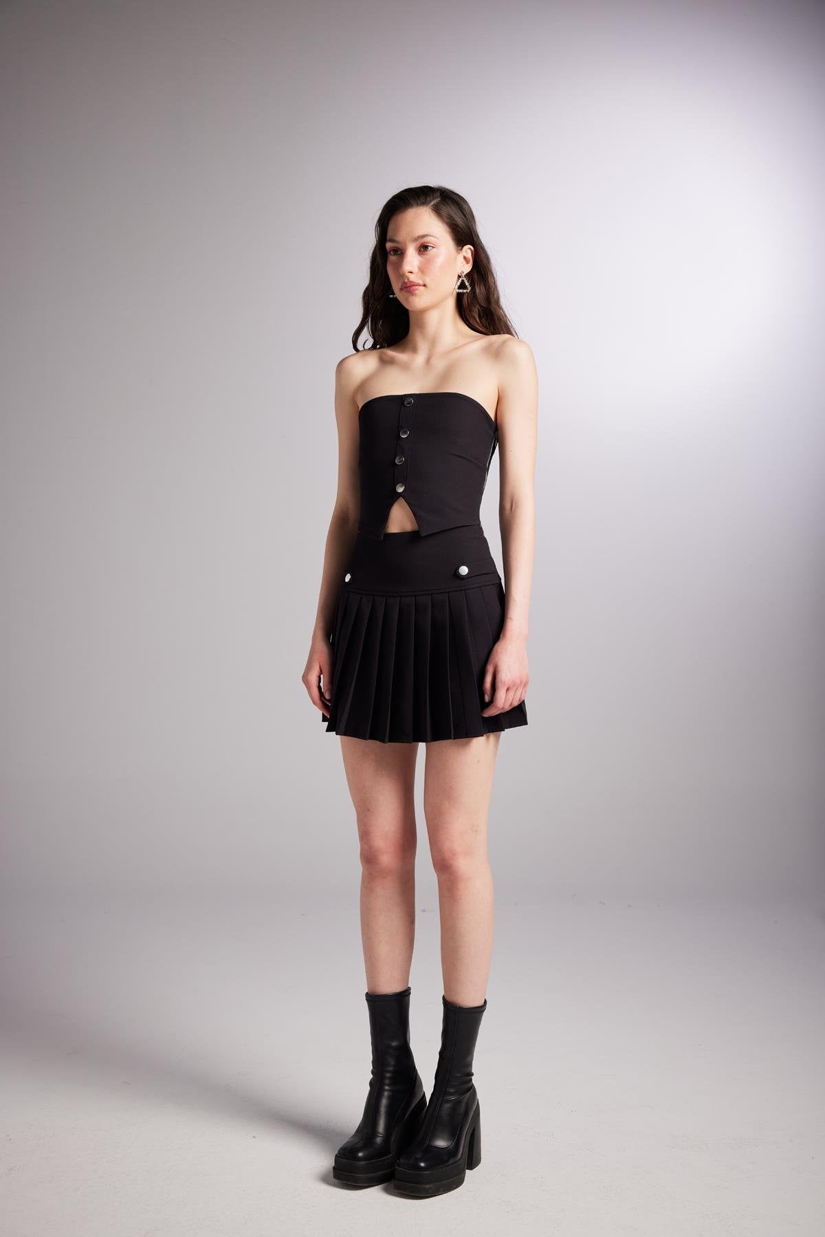 Pilili Mini Devon Şort Etek Siyah