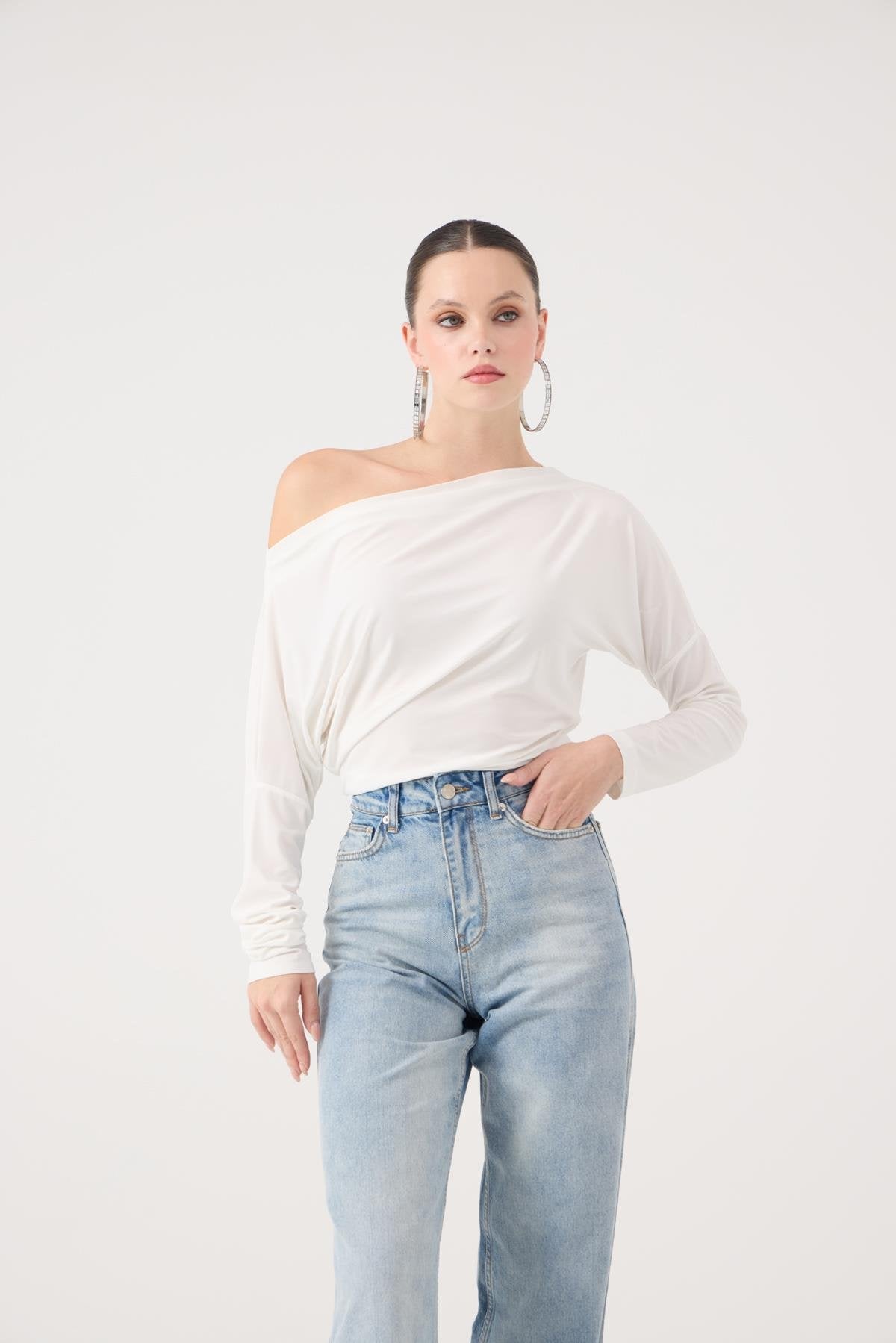 Asimetrik Yaka Talia Bluz Beyaz Beyaz S