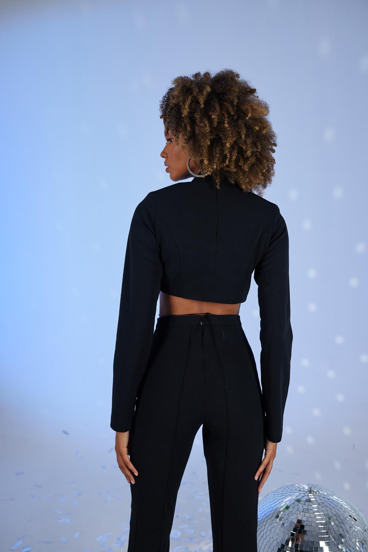 Crop Model Dekolteli Bel Bağlamalı Lui Bluz Siyah