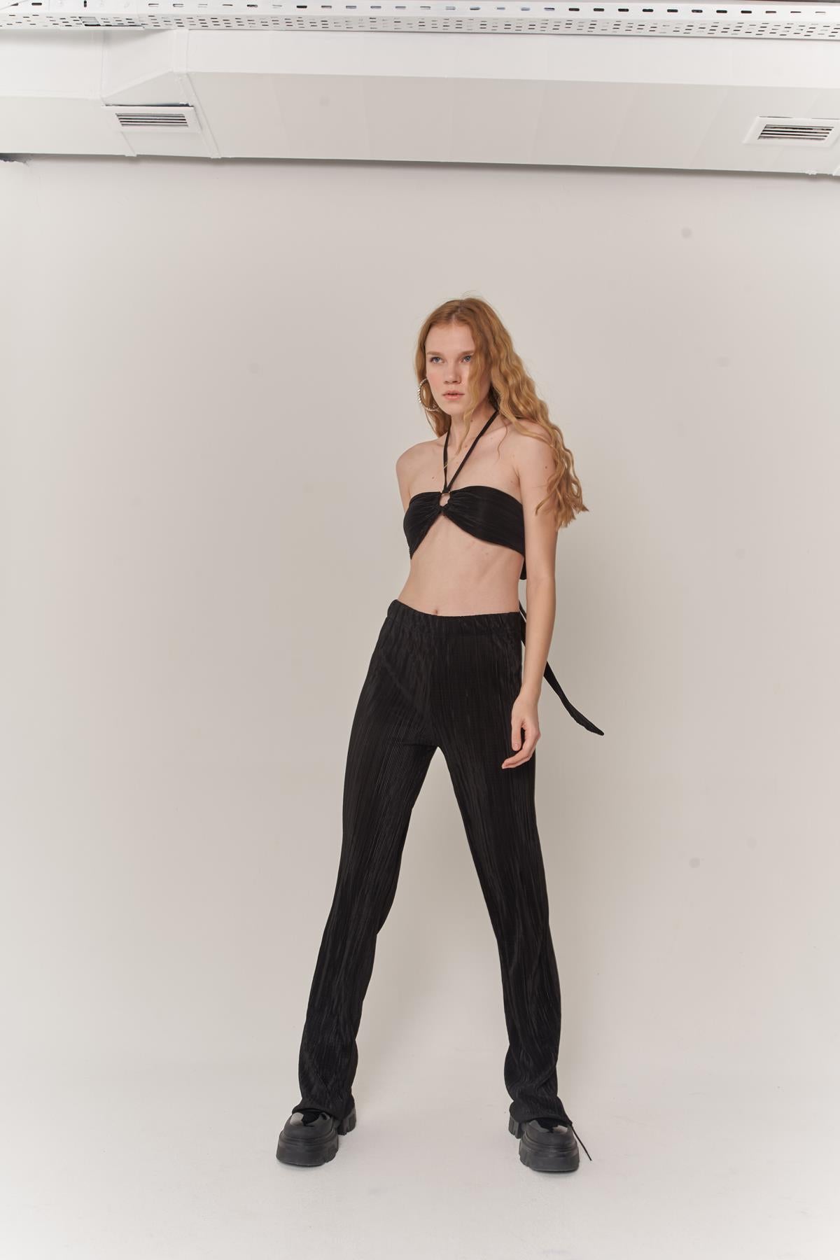 Kadın Siyah Crop Bağlamalı Cardy Bluz