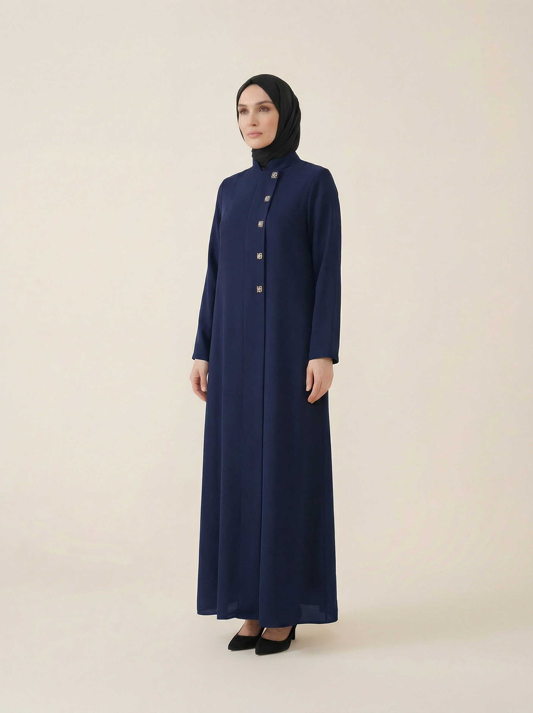 9558 Kare Aksesuarlı Ferace