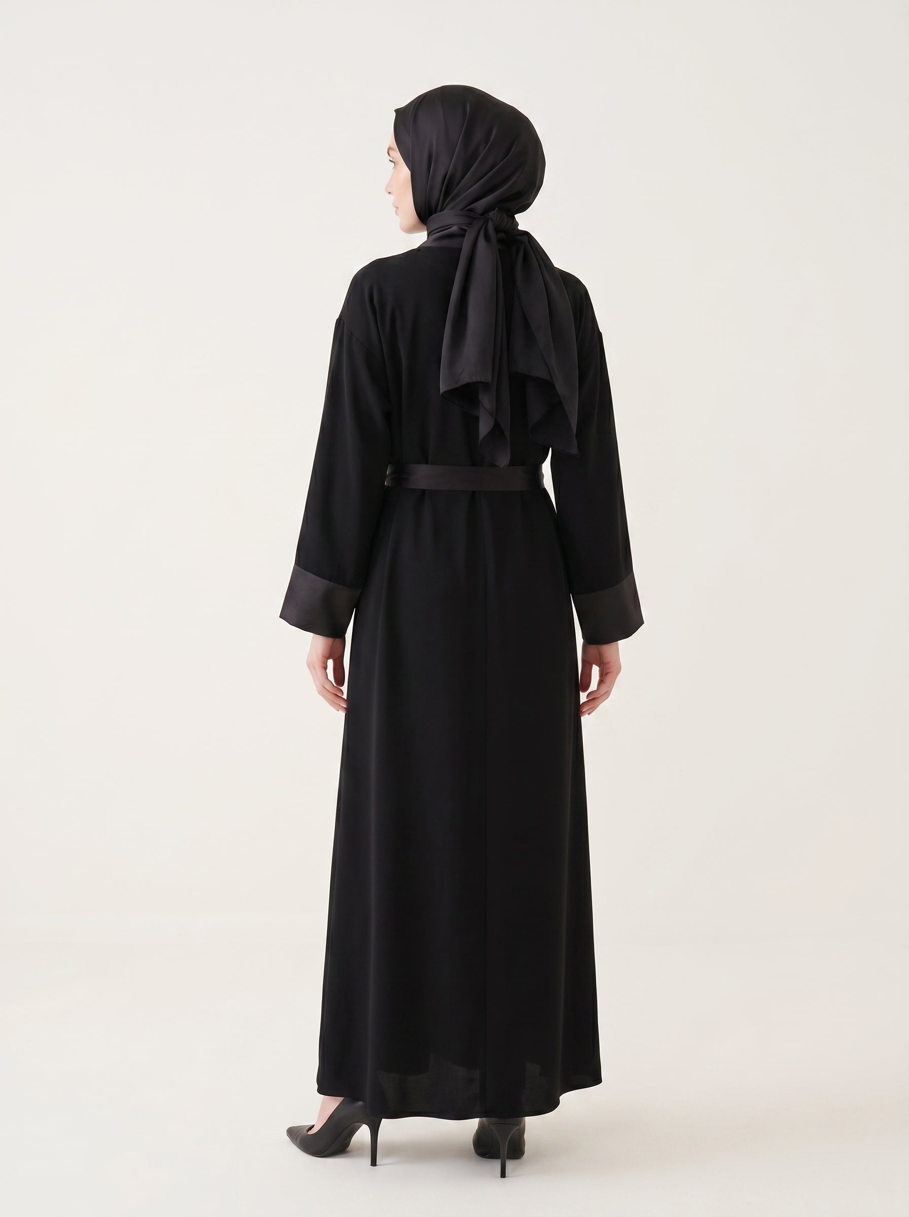 9647 ABAYA
