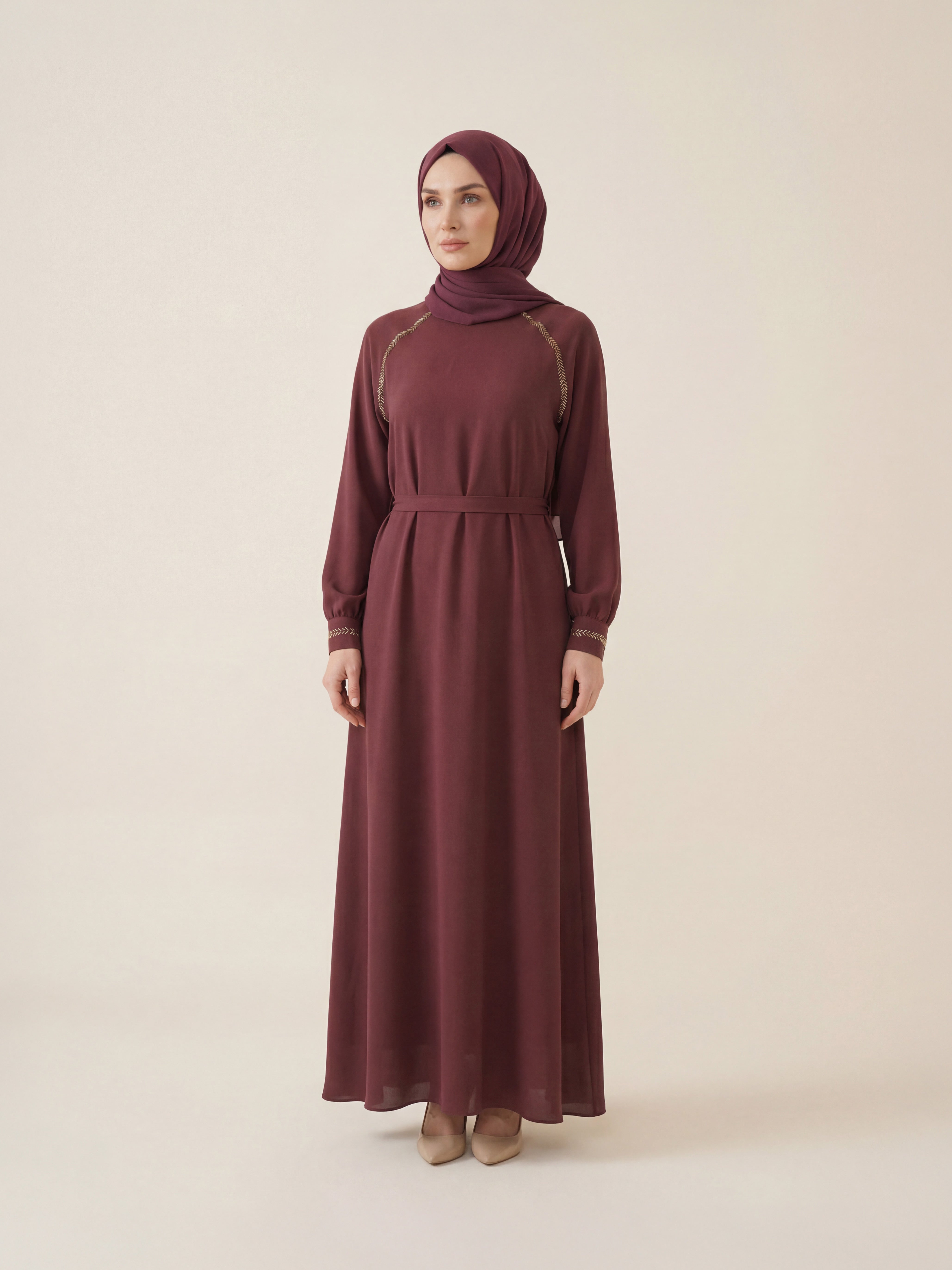 9663 Boru Boncuklu Elbise