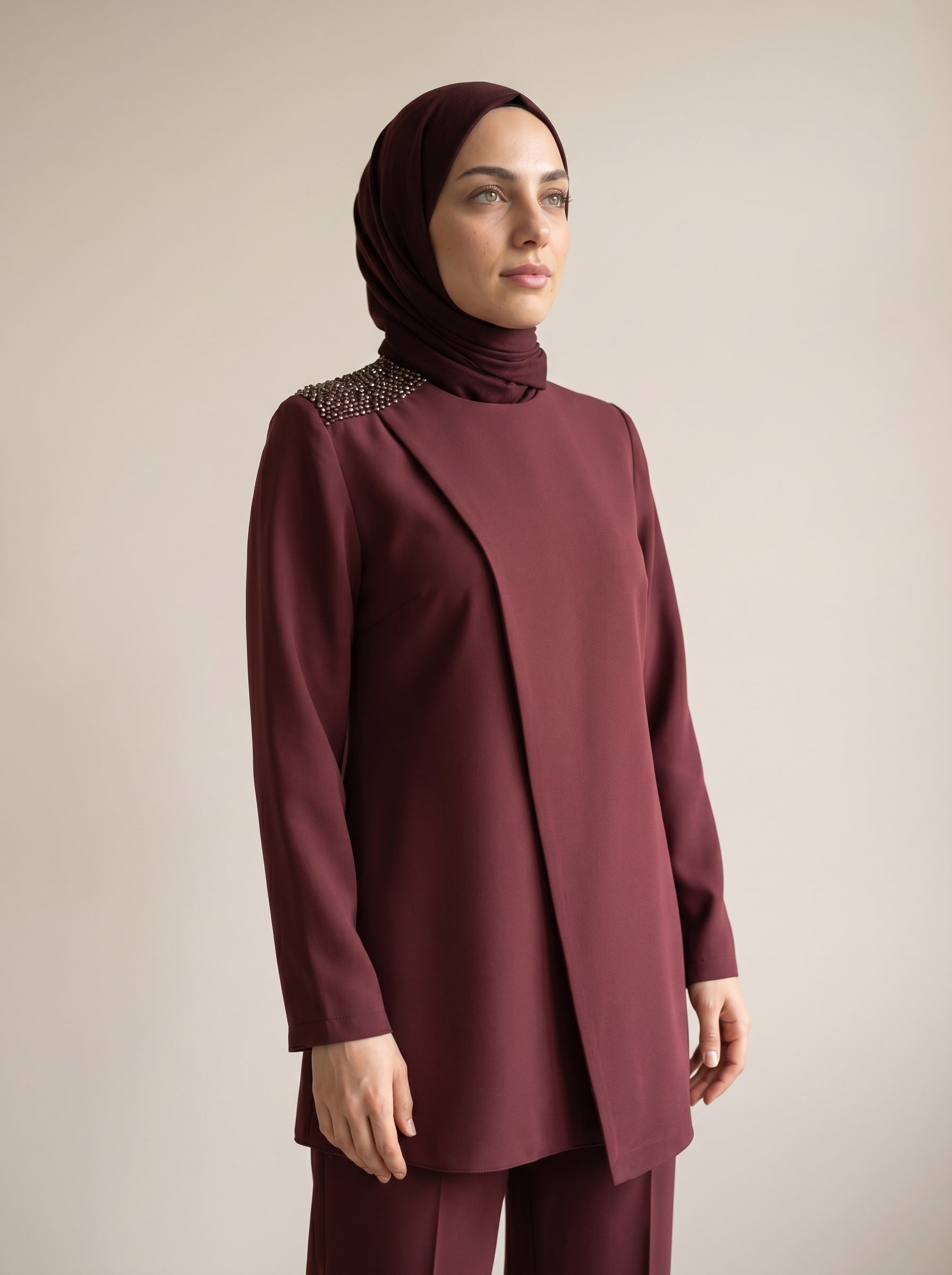 9690 İKİLİ TAKIM BONCUKLU