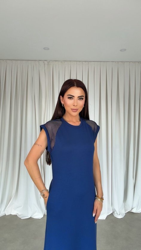 Kadın Omuz File Detay Iki Yandan Yırtmaç Detay Yanları Yırtmaçlı Midi Boy Elbise