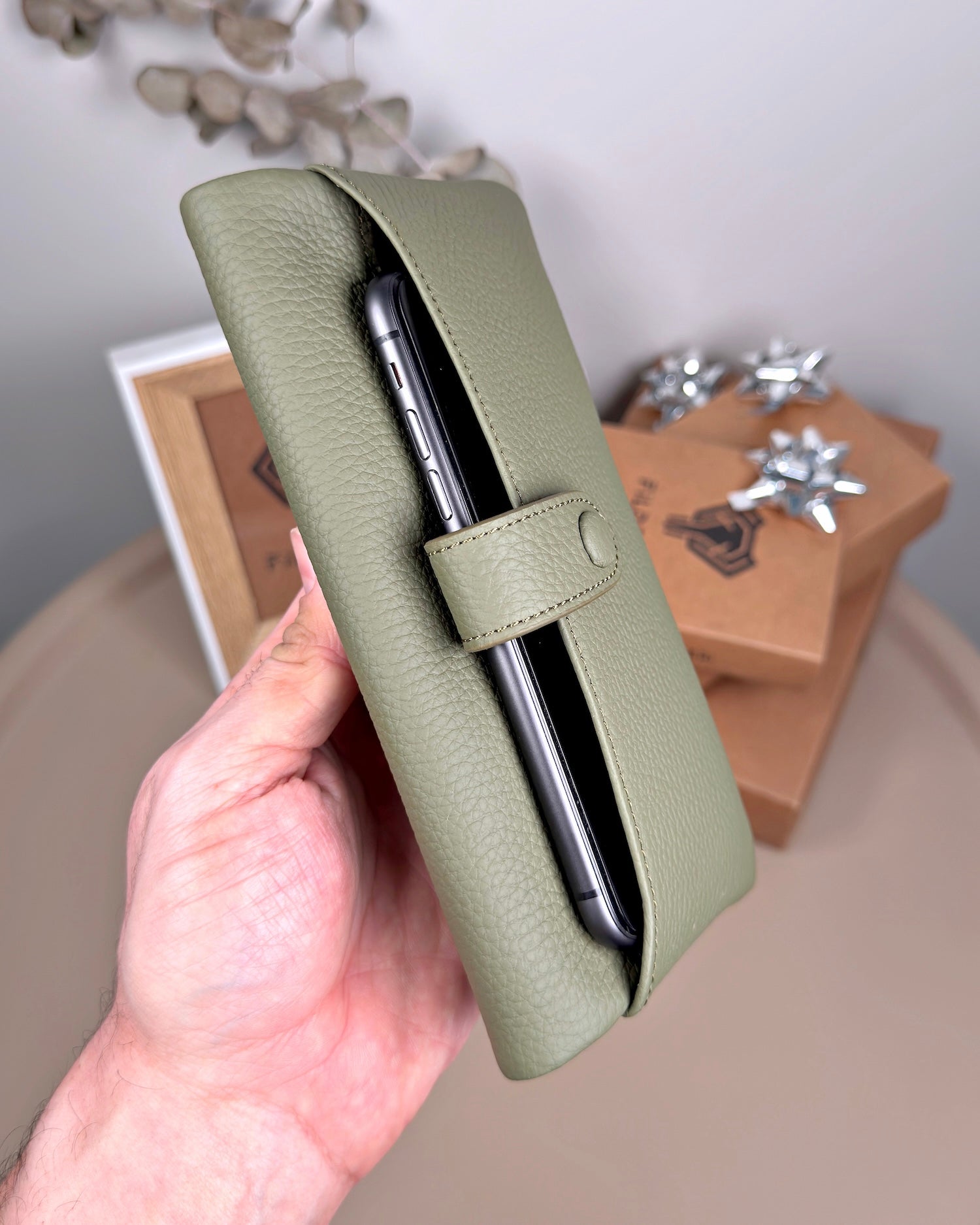 Telefon Bölmeli Cüzdan – Hakiki Deri, Kartlıklı, Yeşil | 2134