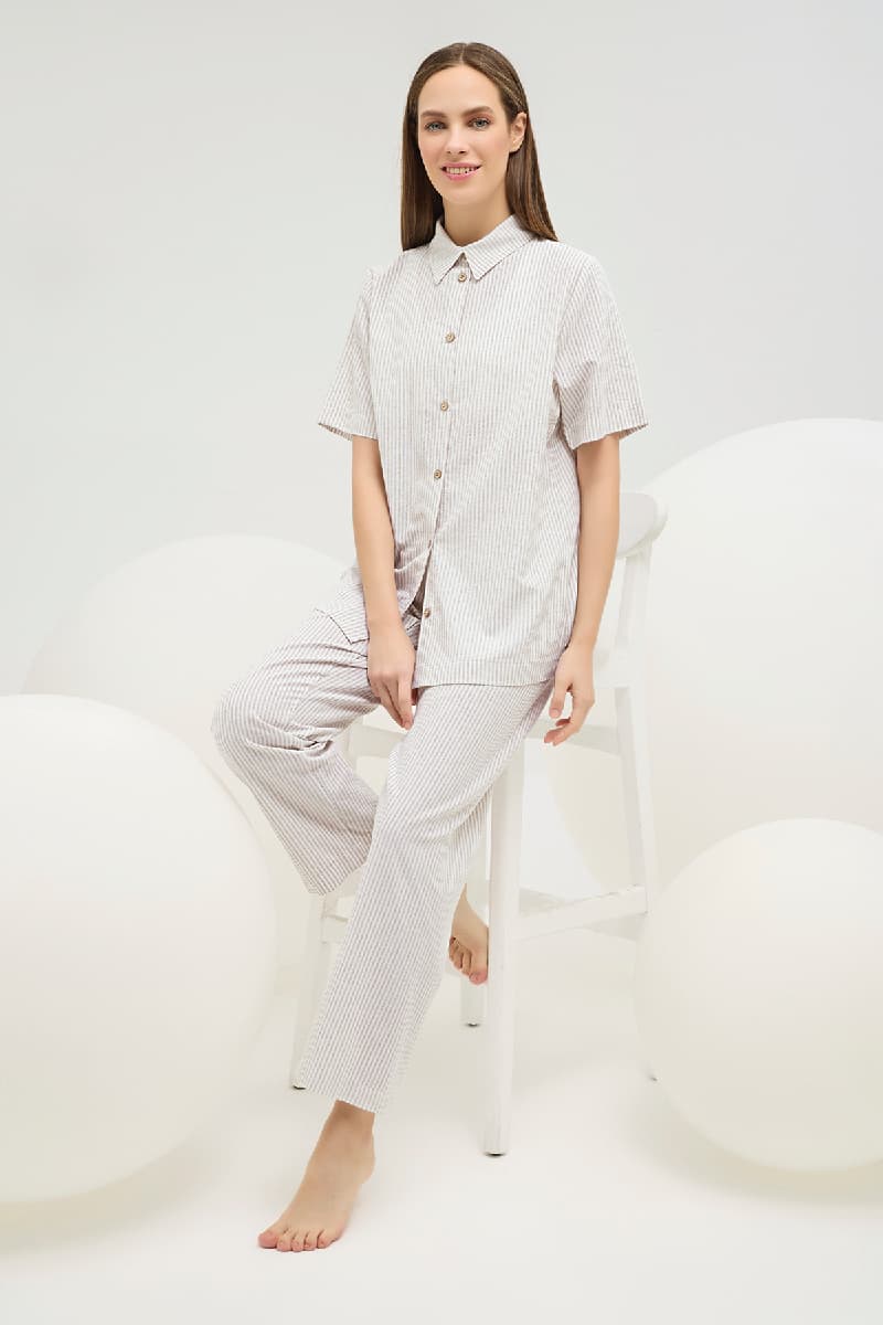 16686 Kadın Düğmeli Pijama Takım