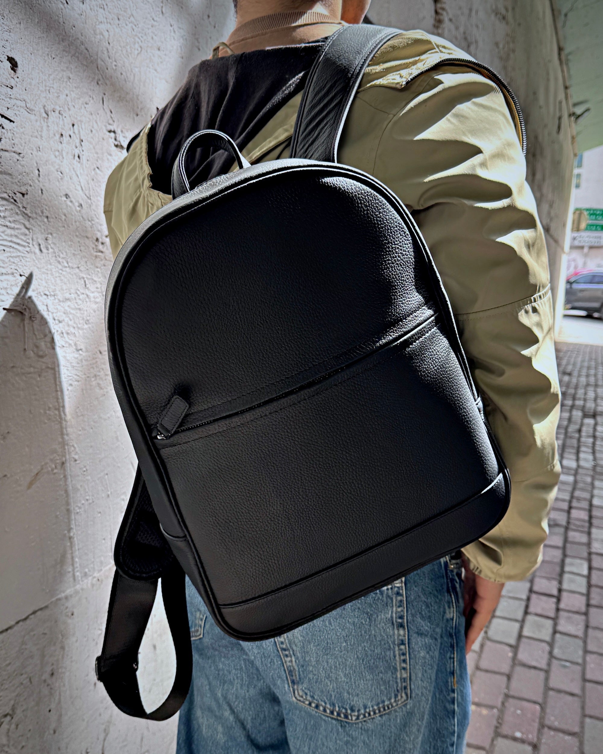 Hakiki Deri Sırt Çantası – Laptop Bölmeli Siyah Renk | 2148