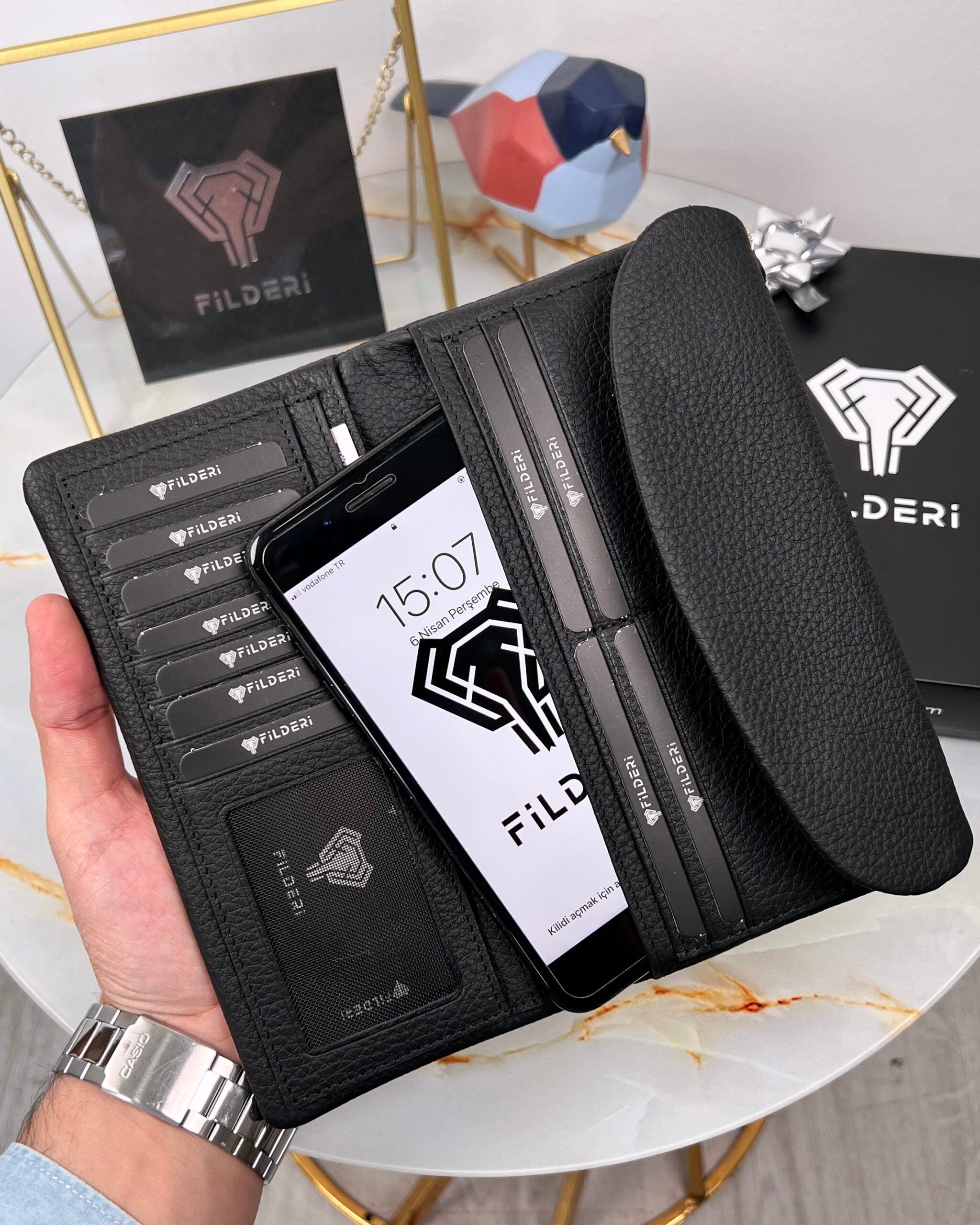 Telefon Bölmeli Cüzdan – Siyah Guti Yumuşak Hakiki Deri | 2049