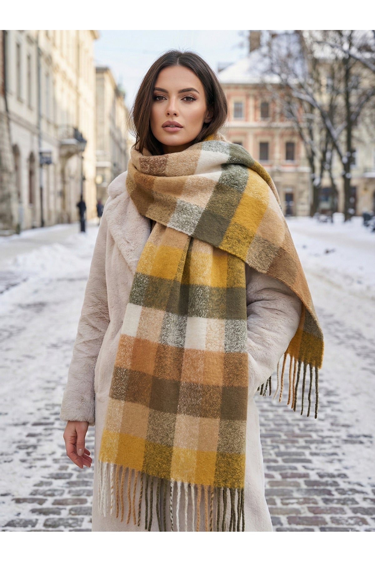 Kare Desenli Kahverengi-sarı-bej-gri Püsküllü Kalın Dokulu Atkı Sal1292