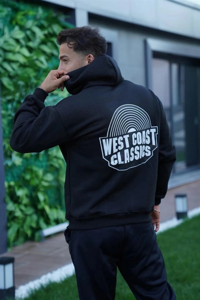 Erkek Oversize Üç İplik Kapüşonlu Sweatshirt – Siyah Sırt Ve Ön Baskılı, Kanguru Cepli, Rahat Kalıp, İçi Pamuklu ModeL-Siyah