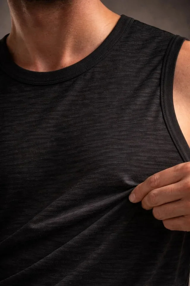 Men’s Flame Fabric Sleeveless Tank Top, Basic Sports Top, Suitable for Everyday and Fitness Use – Black