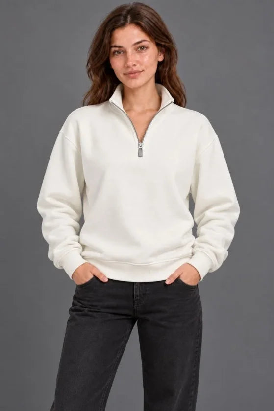 Üç İplik İçi Şardonlu Dik Yaka Yarım Fermuarlı Kışlık Sweatshirt - Beyaz