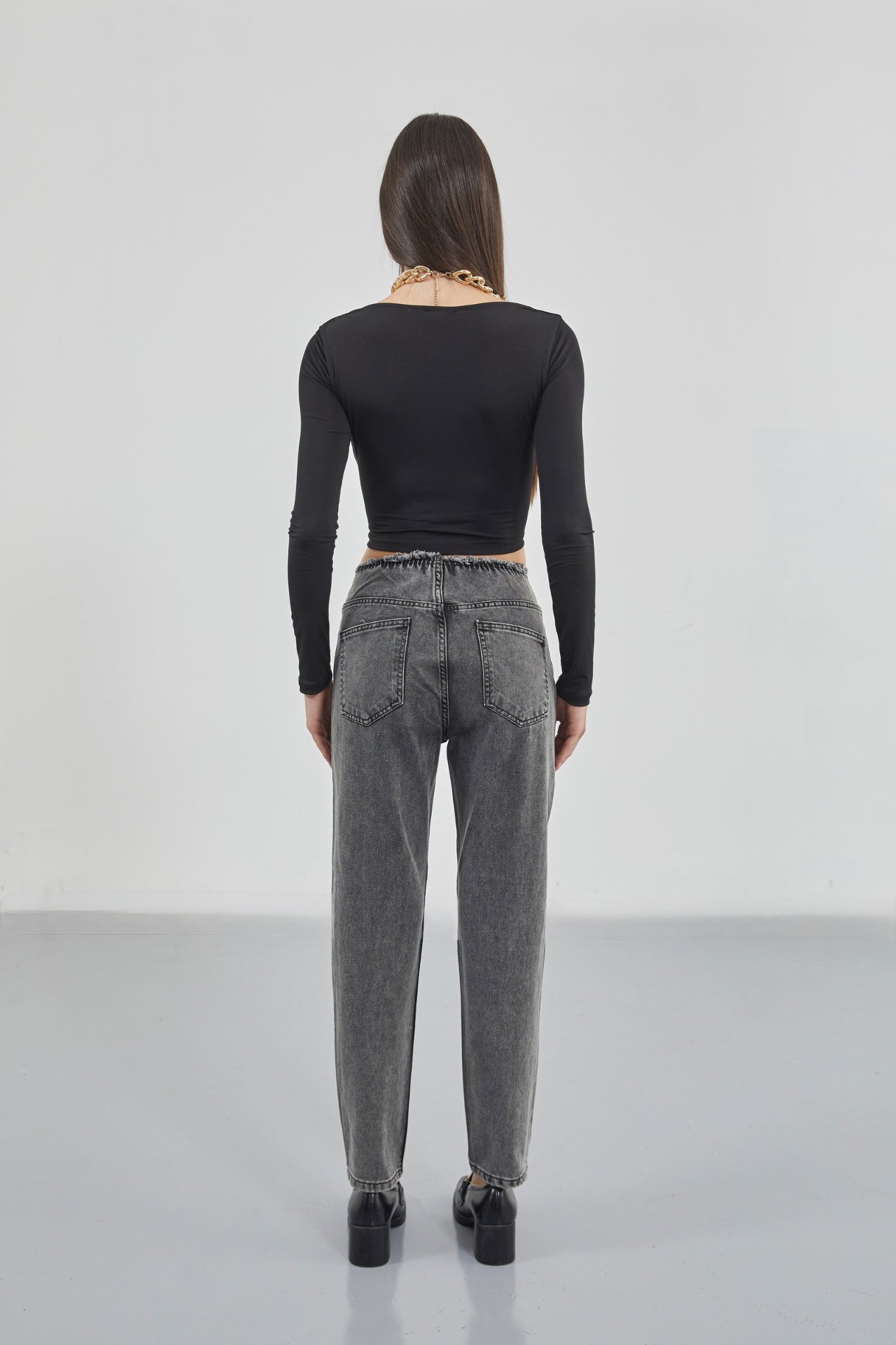 Kare Yaka Siyah Crop Top