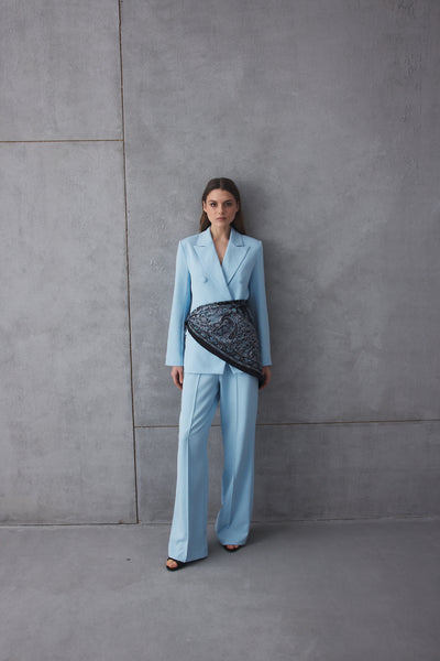 DOUBLE-BREASTED JACKET AND TROUSERS SET WITH COVERED BUTTON DETAIL
