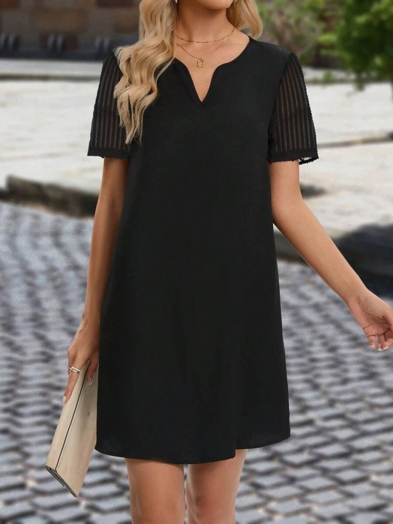 Women's Short-Sleeve V-Neck Short Shimmer Crepe Dress