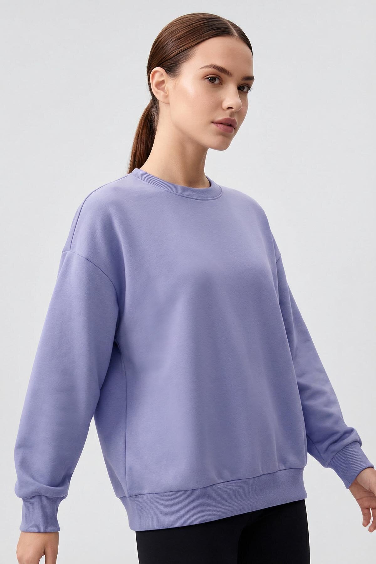 Açık Eflatun Basic O Yaka Oversize Kadın Sweatshirt - 97053