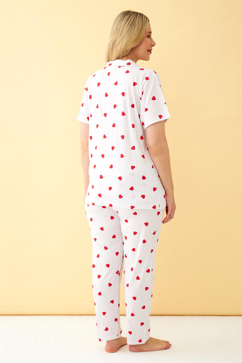 Akbeniz Kadın Beyaz Kırmızı Kalp Desenli Önden Düğmeli Büyük Beden Pijama Takımı