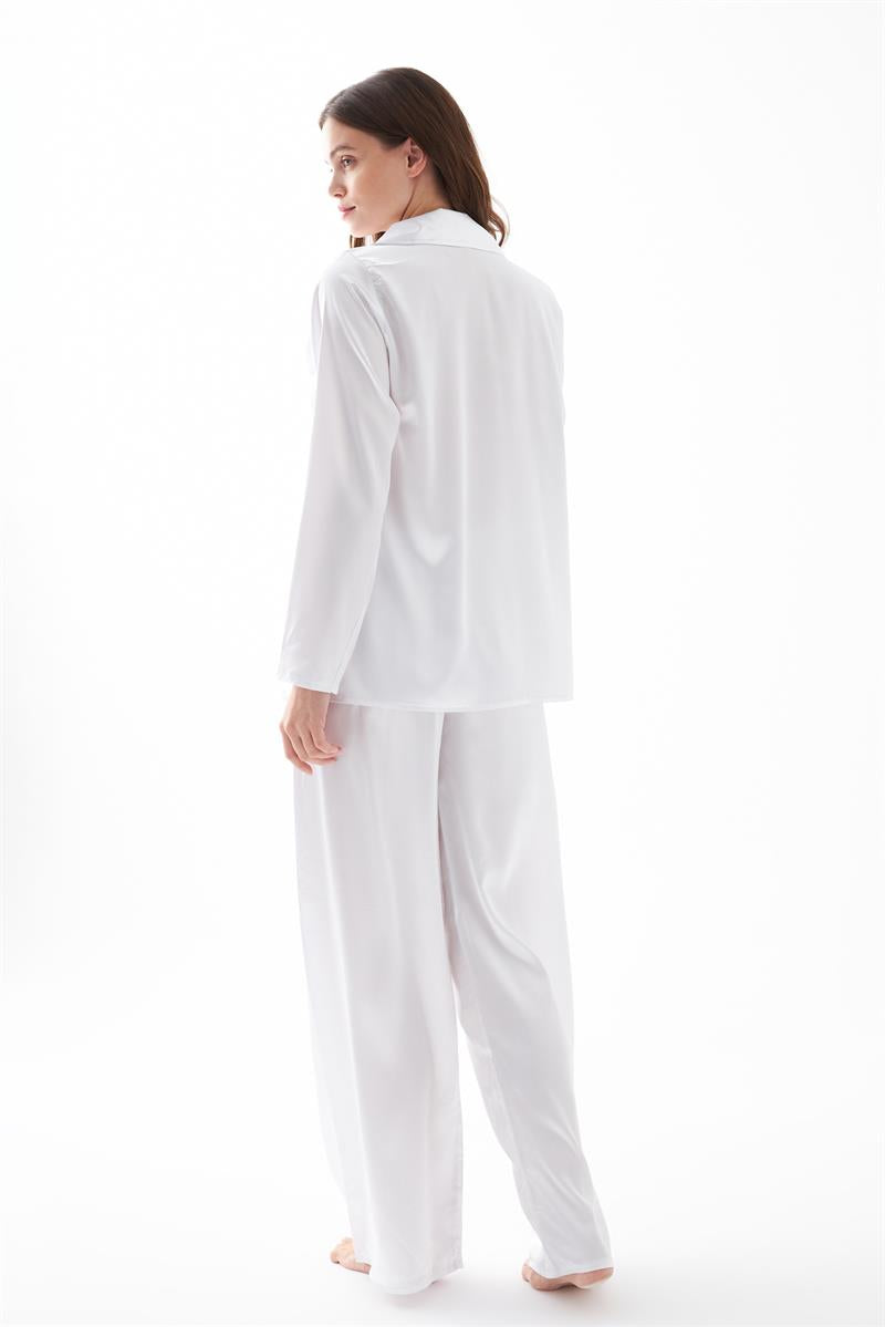 Akbeniz Kadın Beyaz Oversize Saten Pijama Takımı