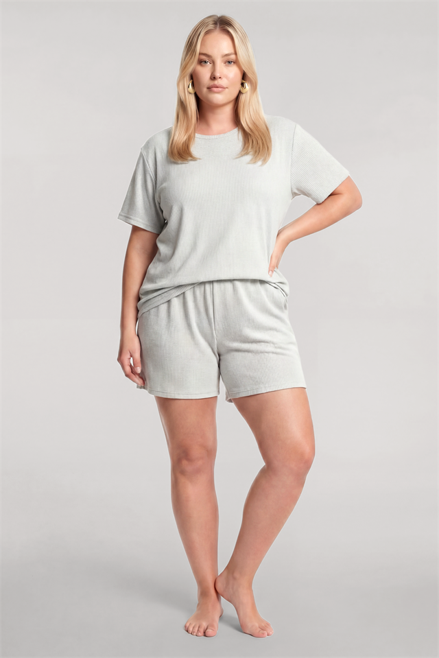 Akbeniz Kadın Büyük Beden Açık Gri Fitilli Dokulu Şortlu Pijama Takımı