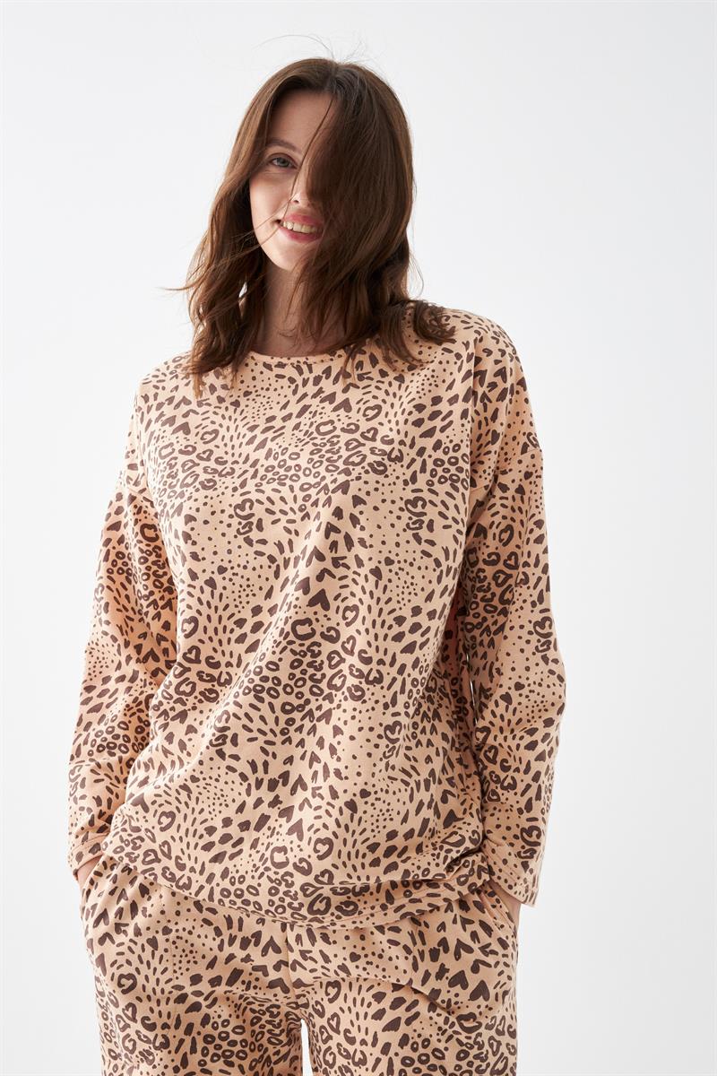 Akbeniz Kadın Oversize Bej Leopar Desenli Pamuklu Kalın Pijama Takımı