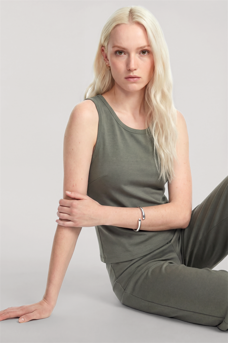Akbeniz Kolsuz Minimal Yumuşak Dokulu Pijama Takımı Haki