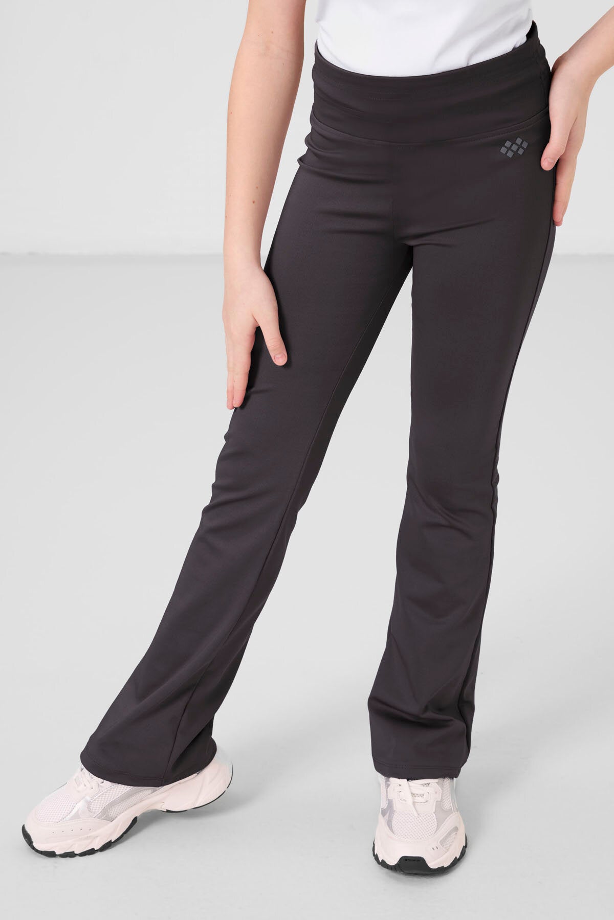 Antrasit Esnek Standart Fit Basic Performans İspanyol Paça Kız Çocuk Tayt - 75193