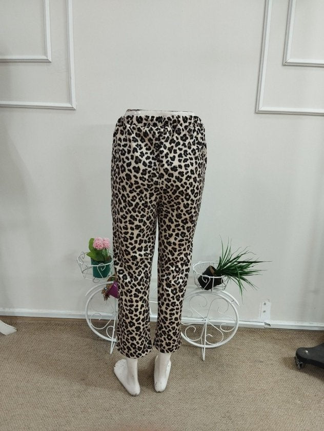 Kadın Yüksek Bel Bağcıklı Leopar Desenli Modal Pantolon