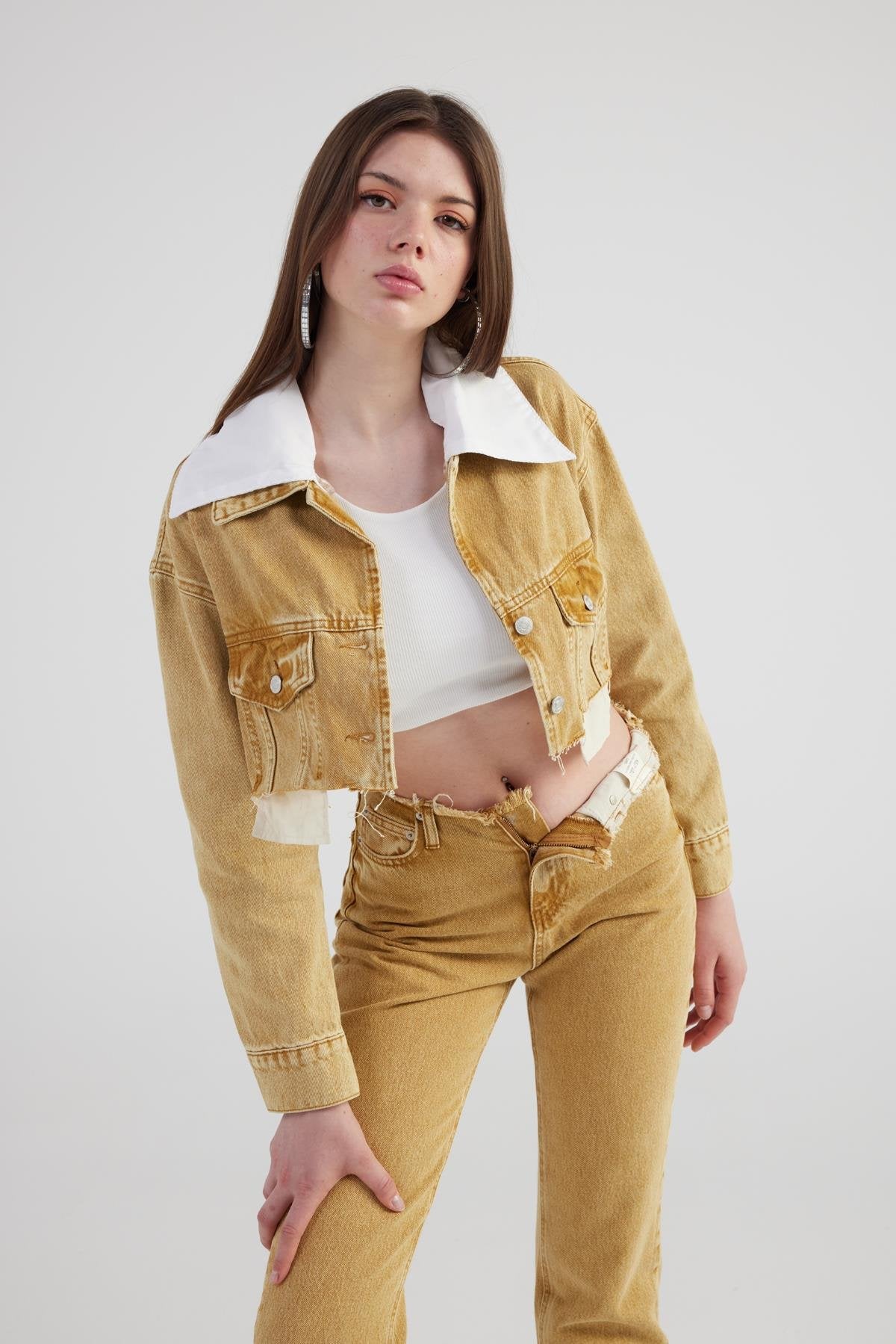 Mermer Desenli Çıkarılabilir Yaka Detaylı Crop Kesim Cepli Rusted Jean Ceket Camel
