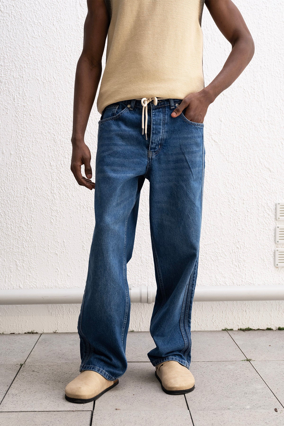 BAĞCIKLI REGULAR FIT MAVİ JEAN