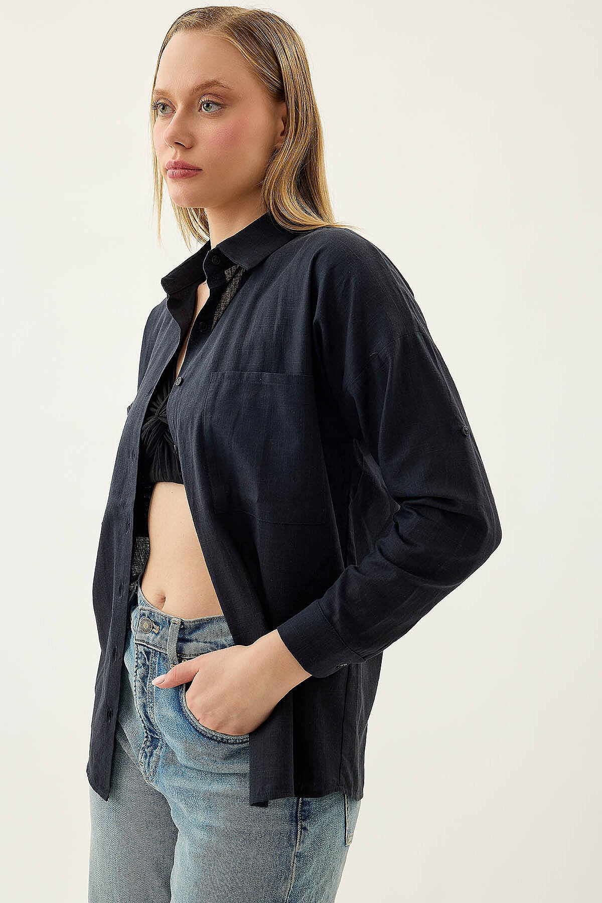 Basic Oversize Önden Cepli Gömlek